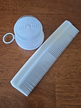 NEW Vintage Tupperware 8" Comb And Shampoo Brush Collectible Rare NOS